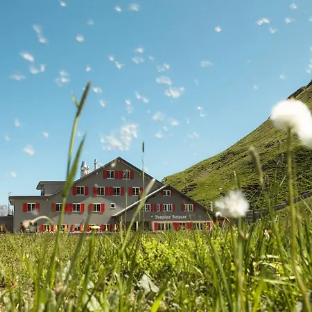 Hotel Bärghuis Jochpass - Alpine Hideaway - 2222müm 3*