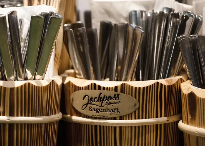 Hotel Bärghuis Jochpass - Alpine Hideaway - 2222müm