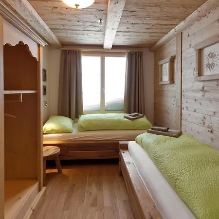 Baerghuis Jochpass - Alpine Hideaway - 2222muem 酒店 3*